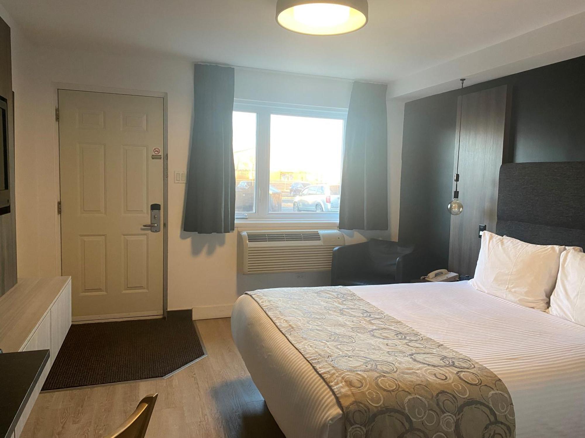 Hotel Centre-Ville Montmagny Kültér fotó