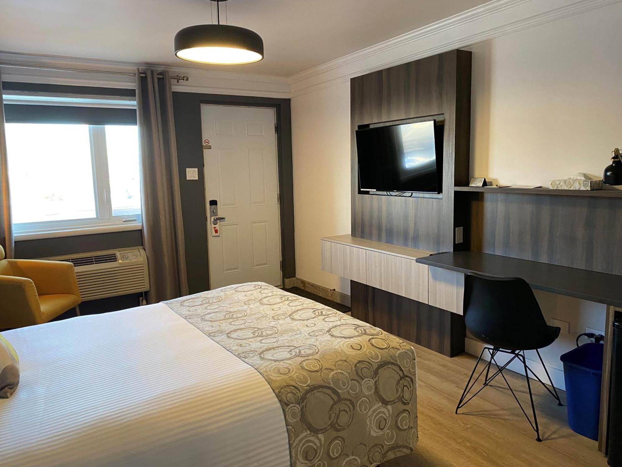 Hotel Centre-Ville Montmagny Kültér fotó