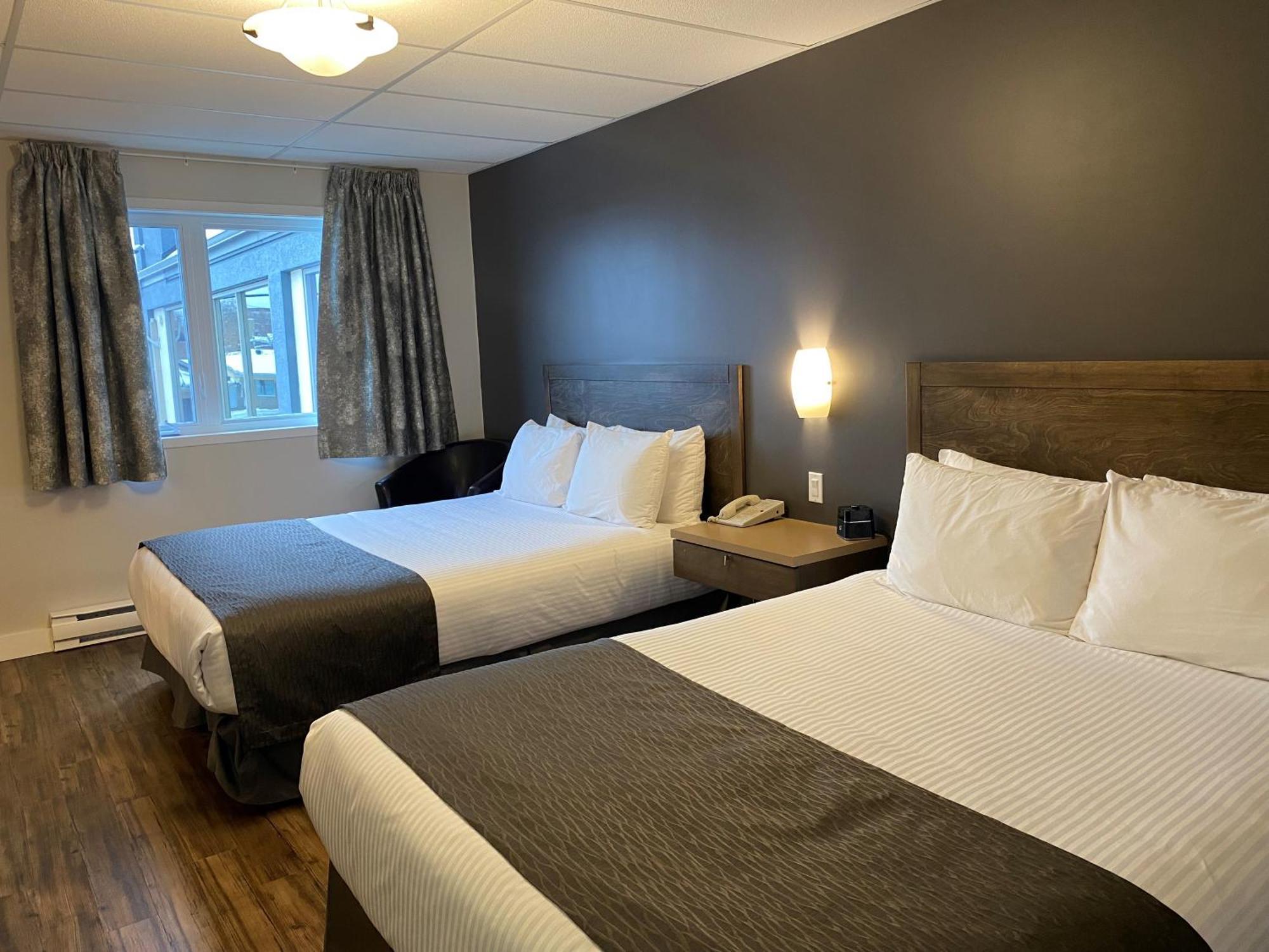 Hotel Centre-Ville Montmagny Kültér fotó