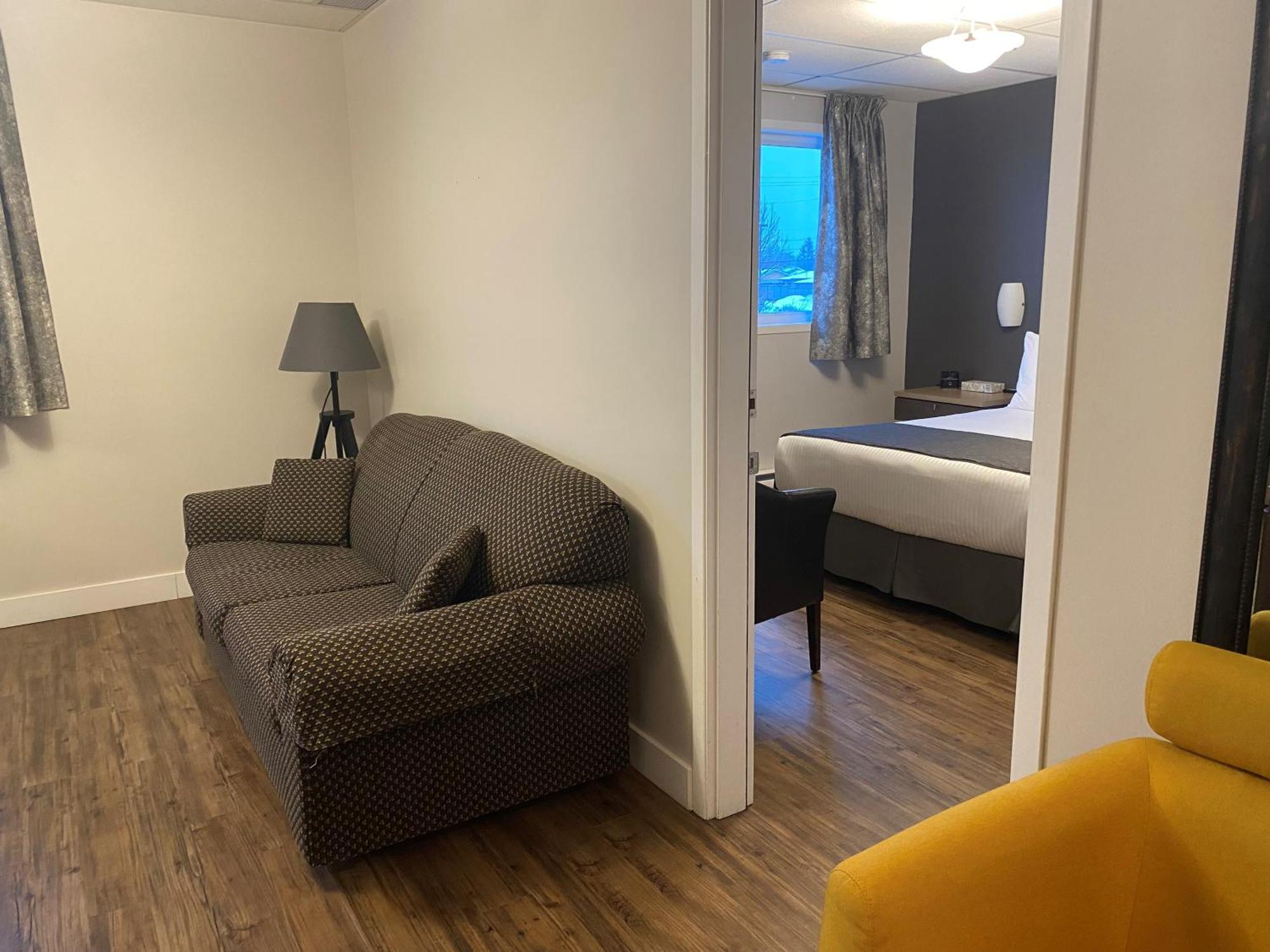 Hotel Centre-Ville Montmagny Kültér fotó